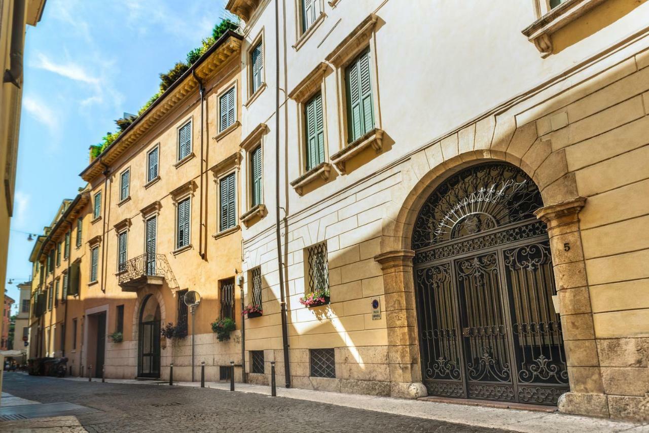 Fratta5 Luxury Apartment Verona Luaran gambar