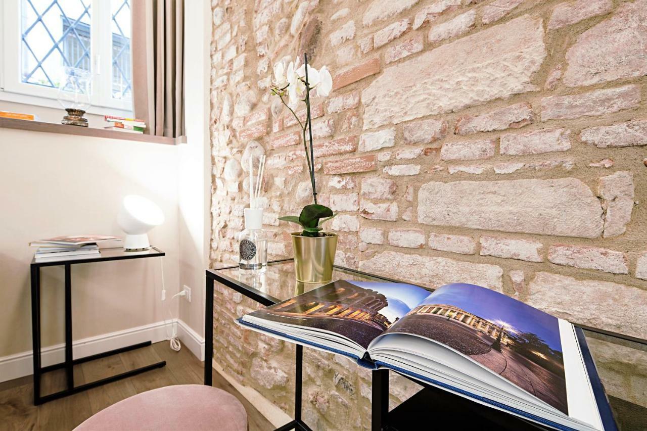 Fratta5 Luxury Apartment Verona Luaran gambar