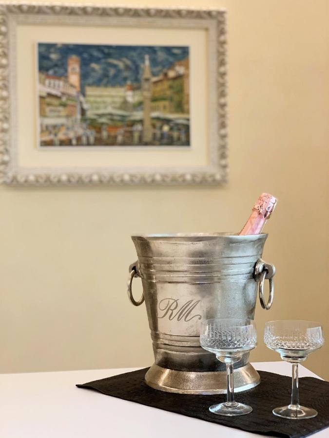 Fratta5 Luxury Apartment Verona Luaran gambar